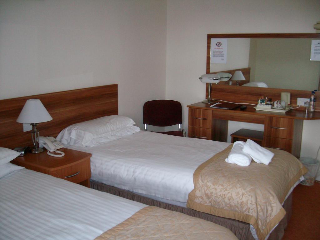 The Lauderdale Hotel Pokoj fotografie